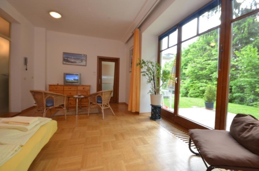 Gartenapartment Цел ам Зее Екстериор снимка